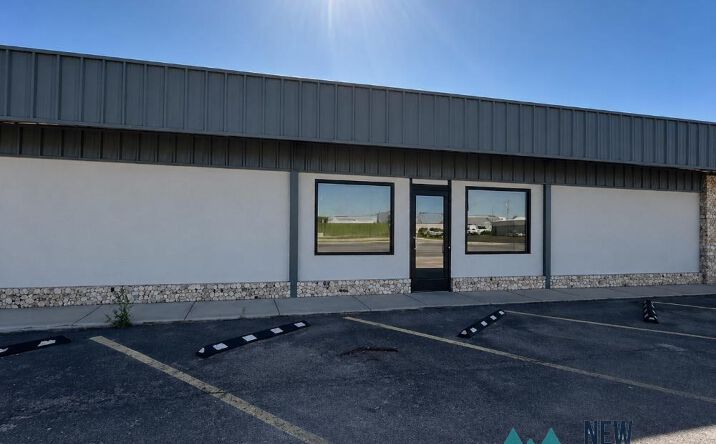 Pictures of Mixed Use property located at 402 S Canyon Street, Carlsbad, NM 88220 for sales - image #1