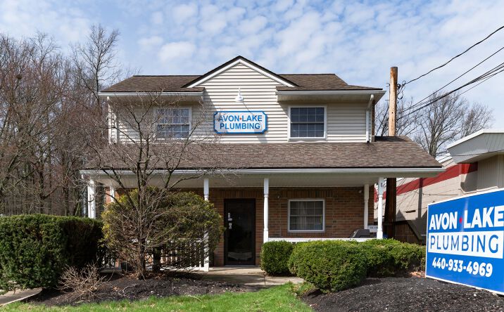 Pictures of Retail, Office, Mixed Use property located at 186 Lear Road, Avon Lake, OH 44012 for sales - image #1