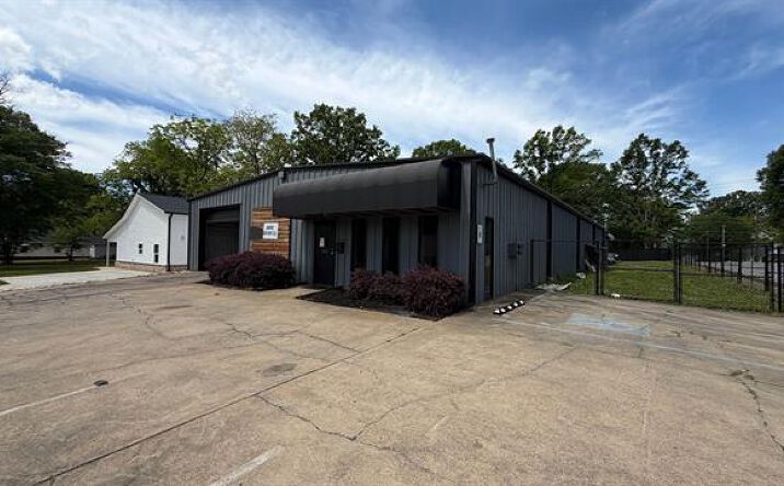 Pictures of Retail, Industrial, Mixed Use property located at 500 S Logan Street, Gaffney, SC 29341 for sales - image #1