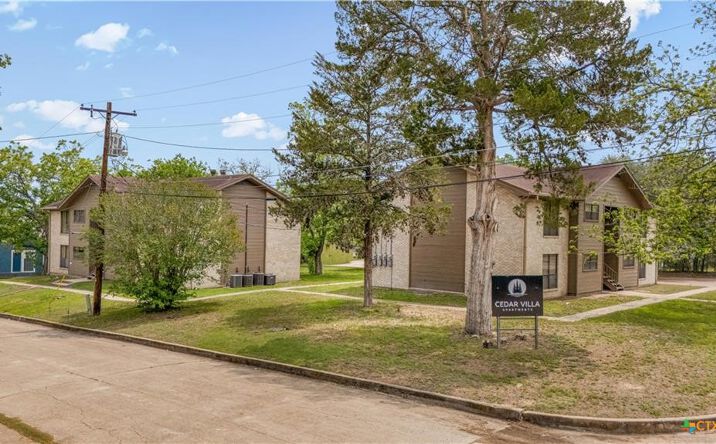 Pictures of Retail, Multifamily property located at 603 East Gonzales Street, Yoakum, TX 77995, 201 Pecan Street, Yoakum, TX 77995 for sales - image #1