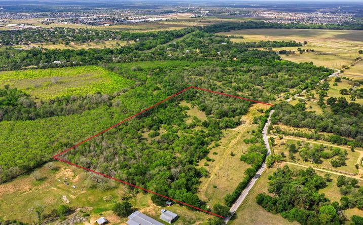 Pictures of Land property located at Reids Bend, Bastrop, TX 78602 for sales - image #1