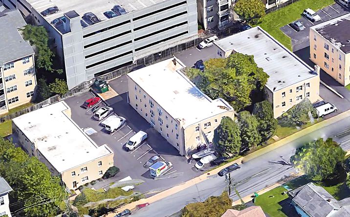 Pictures of Multifamily property located at 206 BROOKES AVE, GAITHERSBURG, MD 20877-2932, 210 Brookes Avenue, Gaithersburg, MD 20877, 212 Brookes Avenue, Gaithersburg, MD 20877 for sales - image #1