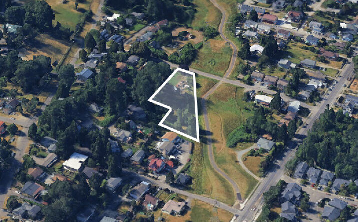 Pictures of Land property located at 4755 S Bond St, Seattle, WA 98118 for sales - image #1