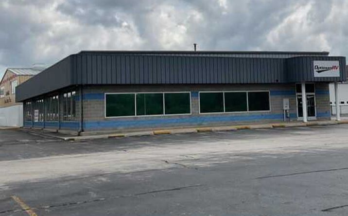 Pictures of Mixed Use property located at 3555 East Apple Avenue, Muskegon, MI 49442 for sales - image #1