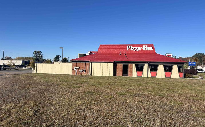 Pictures of Retail, Land property located at 1600 S Stephenson Avenue, Iron Mountain, MI 49801 for sales - image #1