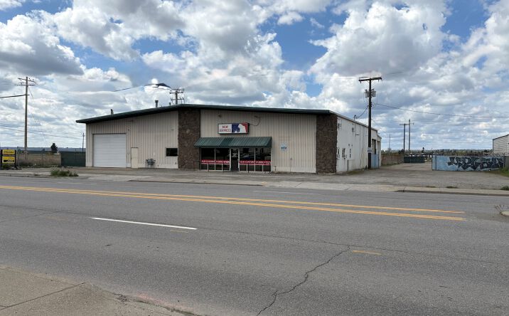 Pictures of Industrial property located at 3335 E TRENT AVE, SPOKANE, WA 99202-4412 for sales - image #1