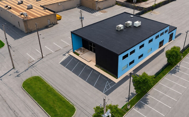 Pictures of Office property located at 6161 Hillside Avenue, Indianapolis, IN 46220 for sales - image #1