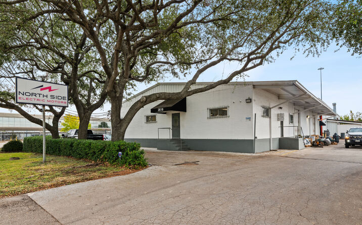 Pictures of Industrial property located at 2518 McAllister Road, Houston, TX 77092 for sales - image #1