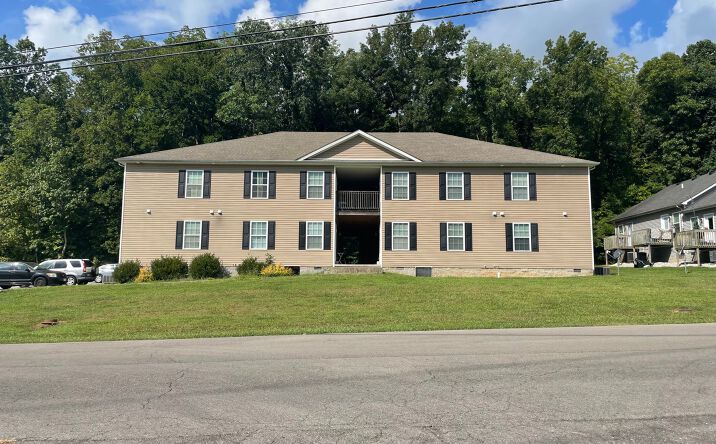 Pictures of Multifamily property located at 415 Upper Stone Avenue, Bowling Green, KY 42101 for sales - image #1