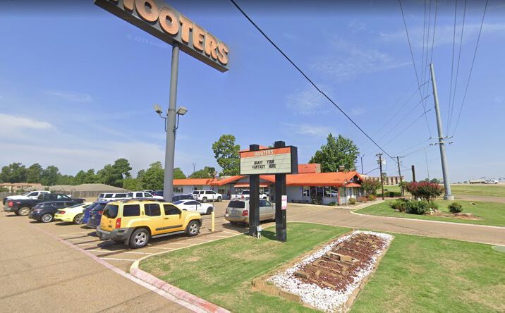 Pictures of Retail property located at 5101 N STATE LINE AVE, TEXARKANA, TX 75503-2957 for sales - image #1