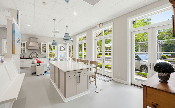 Pictures of Retail, Office property located at 12 CELADON DR, BEAUFORT, SC 29907-3602 for sales - image #1