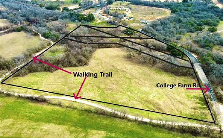 Pictures of Land property located at TBD E Collins, Stephenville, TX 76401 for sales - image #1