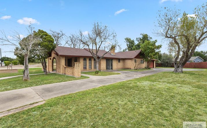 Pictures of Office property located at 1601 S F St Lot 1, Harlingen, TX 78550 for sales - image #1
