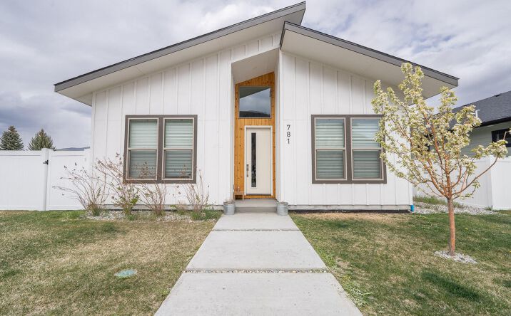 Pictures of Multifamily property located at 760 North 1st Avenue, Hailey, ID 83333, 701 2nd Avenue North, Hailey, ID 83333, 781 2nd Avenue North, Hailey, ID 83333 for sales - image #1