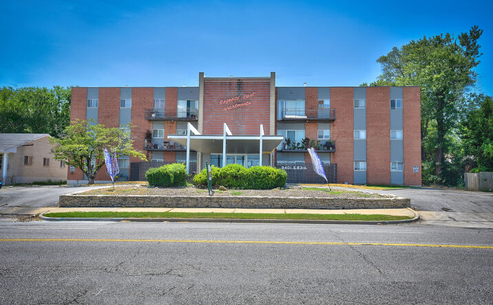 Pictures of Multifamily property located at 9401 E 63RD ST, RAYTOWN, MO 64133-4946 for sales - image #1