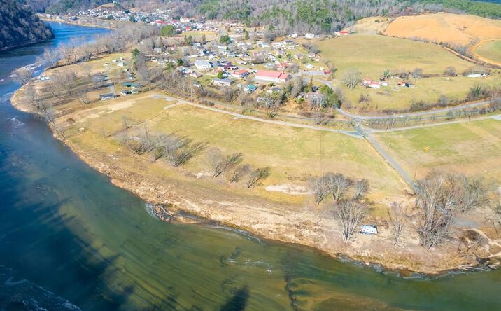Pictures of Land property located at 130 Ferry Crossing, Fries, VA 24330 for sales - image #1