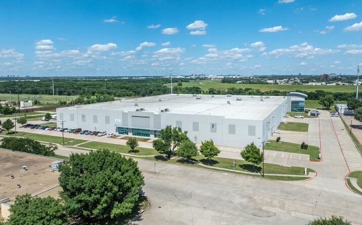 Pictures of Industrial property located at 2040 Century Center Boulevard, Irving, TX 75062-4919 for sales - image #1