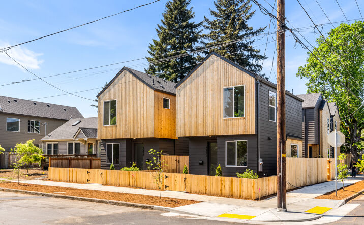 Pictures of Multifamily property located at 4893 Northeast Cesar E Chavez Boulevard, Portland, OR 97211 for sales - image #1