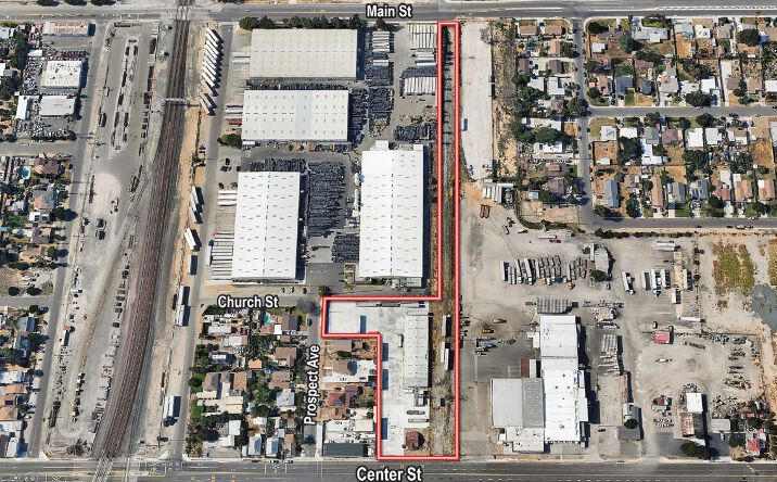 909 Center St., Riverside
