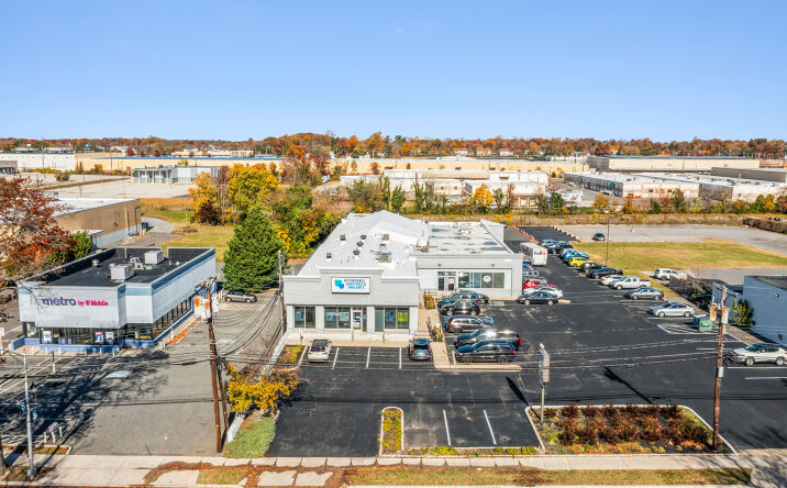 Pictures of Office property located at 60 West Landis Avenue, Vineland, NJ 08360 for sales - image #1