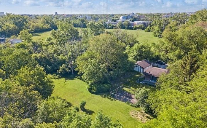 Pictures of Multifamily, Land property located at 609 Forest Edge Lane, Des Plaines, IL 60016 for sales - image #1