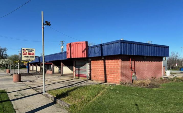 Pictures of Retail, Special Purpose property located at 11870 Bellaire Road, Cleveland, OH 44135 for sales - image #1