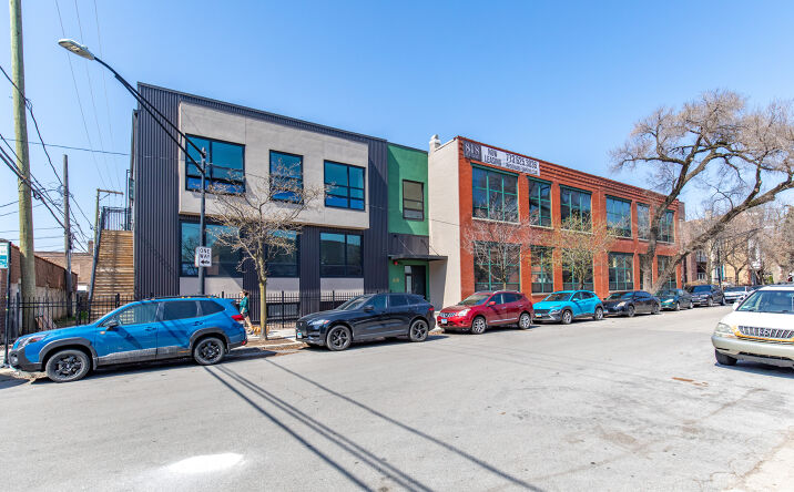 Pictures of Retail, Multifamily property located at 818 North Wolcott Avenue, Chicago, IL 60622 for sales - image #1