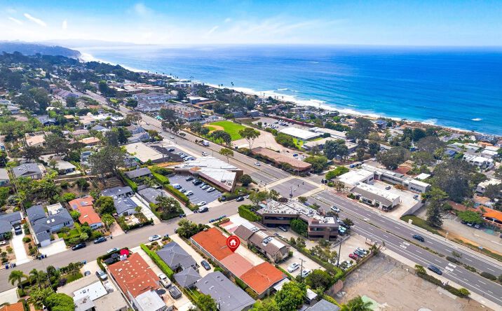 Pictures of Multifamily property located at 328-30 9th St, Del Mar, CA 92014 for sales - image #1