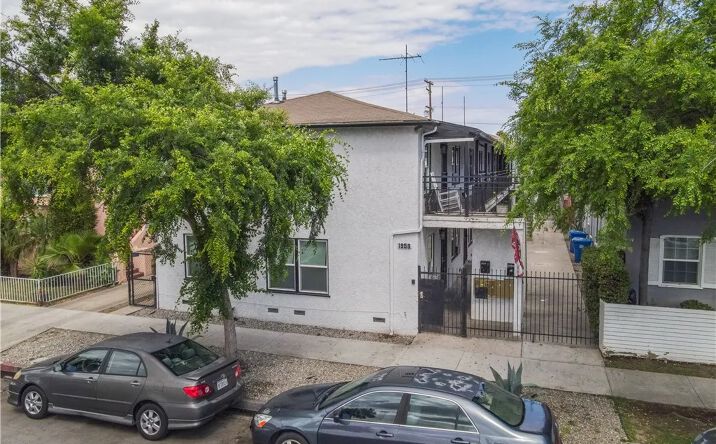 Pictures of Multifamily property located at 1958 Pine, Long Beach, CA 90806 for sales - image #1
