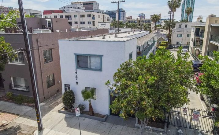 Pictures of Multifamily property located at 227 Lime, Long Beach, CA 90802 for sales - image #1