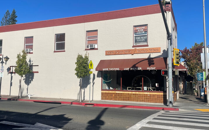 Pictures of Mixed Use, Retail, Office property located at 104 N. Main Street, Sebastopol, CA 95472-3447 for sales - image #1
