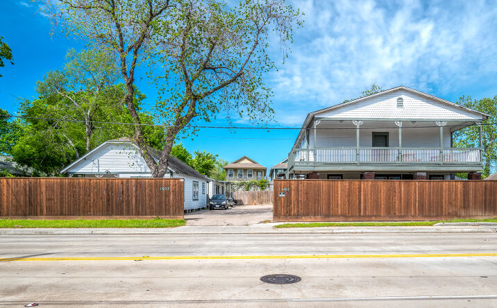 Pictures of Retail, Multifamily, Mixed Use property located at 1603 Airline Drive, Houston, TX 77009 for sales - image #1