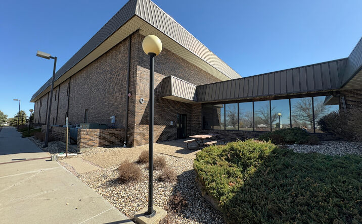 Pictures of Office property located at 1515 N Sanborn Blvd Unit 3, Mitchell, SD 57301-1021 for sales - image #1