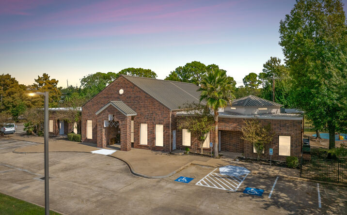 Pictures of Retail, Special Purpose property located at 1250 Clear Lake City Boulevard, Houston, TX 77062 for sales - image #1