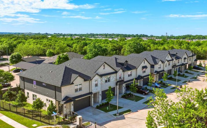 Pictures of Multifamily property located at 504 - 540 Marbella Dr, Arlington, TX 76013 for sales - image #1
