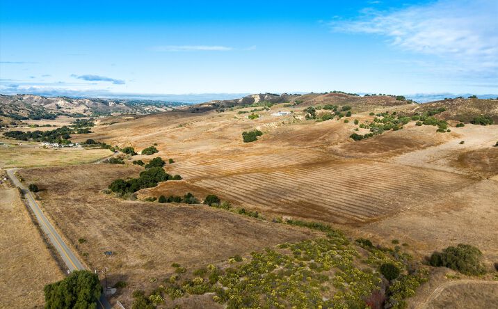 Pictures of Land property located at 7015 LONG CYN RD, LOS ALAMOS, CA 93454 for sales - image #1