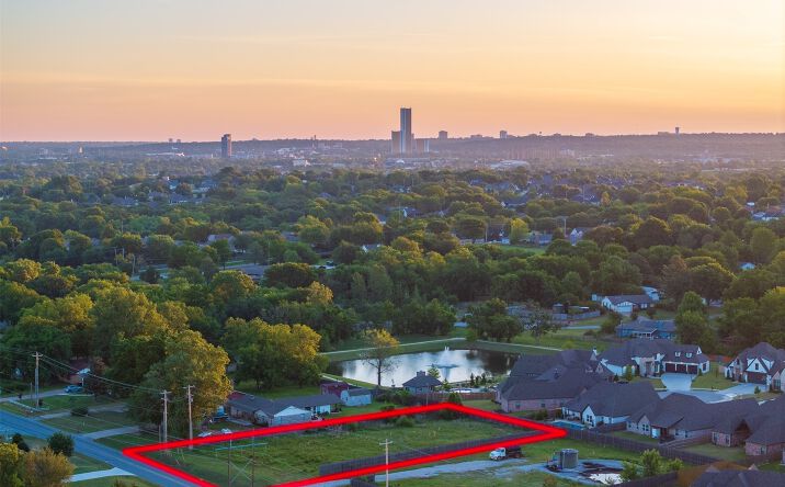 Pictures of Land property located at 11411 S Elwood Avenue, Jenks, OK 74037 for sales - image #1