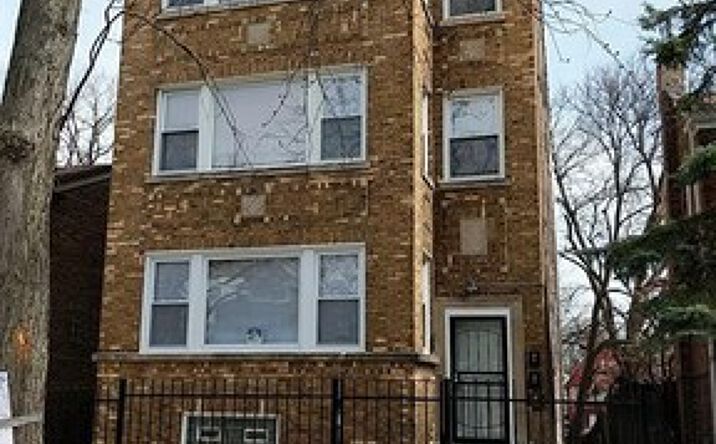 Pictures of Multifamily property located at 9133 S Essex Avenue, Chicago, IL 60617 for sales - image #1