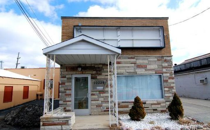 Pictures of Retail, Mixed Use property located at 10229 Ridgeland Avenue, Chicago Ridge, IL 60415 for sales - image #1