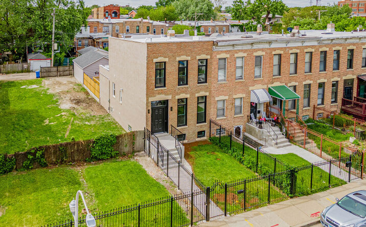 Pictures of Land property located at 2417-19 W Flournoy Street, Chicago, IL 60612 for sales - image #1