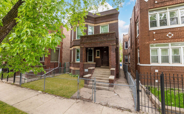 Pictures of Multifamily property located at 5518 S Wood Street, Chicago, IL 60636 for sales - image #1