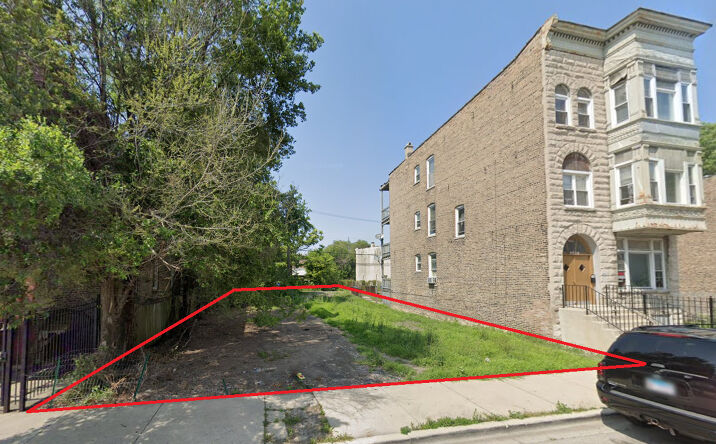 Pictures of Land property located at 2722 W Gladys Street, Chicago, IL 60612 for sales - image #1