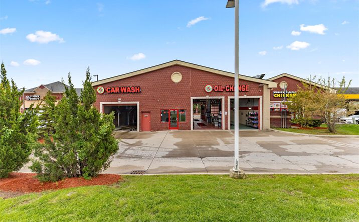 Pictures of Business for Sale, Retail property located at 47365 Five Mile Road, Plymouth, MI 48170 for sales - image #1