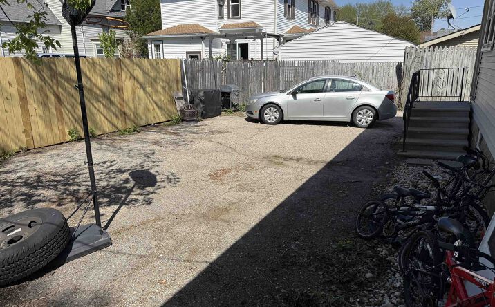 Pictures of Multifamily property located at 615 E Centerway, Janesville, WI 53545 for sales - image #1