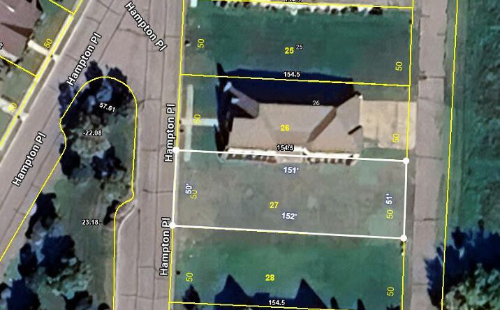 Pictures of Land property located at 27 Hampton Place, Dyersburg, TN 38024 for sales - image #1