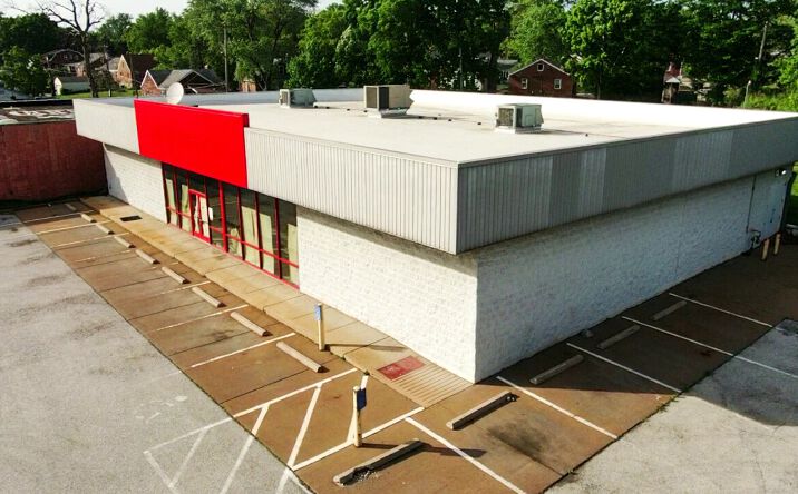 Pictures of Retail property located at 6901 OLIVE BLVD, UNIVERSITY CITY, MO 63130-2543 for sales - image #1