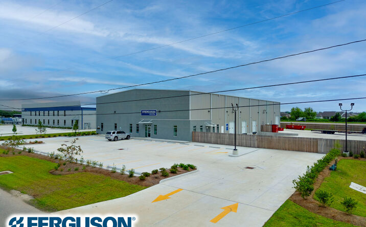 Pictures of Industrial property located at 579 Judge Edward Dufresne Pkwy, Luling, LA 70070 for sales - image #1