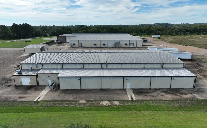 Pictures of Industrial property located at 139 Old Airport Road, Nashville, AR 71852 for sales - image #1