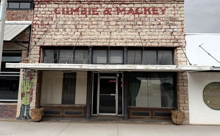 Pictures of Retail property located at 119 W Main St, Bronte, TX 76933 for sales - image #1