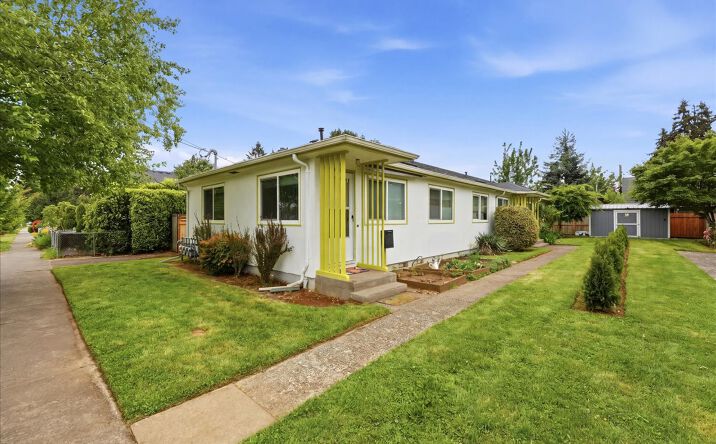 Pictures of Multifamily property located at 7714-7718 SE Harold St, Portland, OR 97206 for sales - image #1